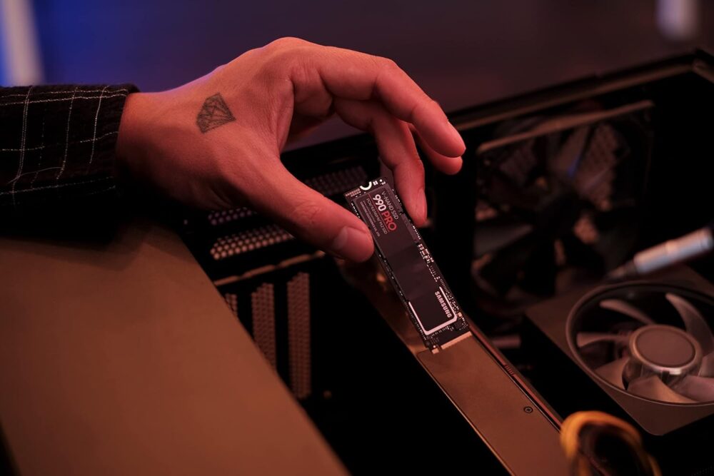 SAMSUNG 990 PRO SSD 1TB PCIe 4.0 M.2 2280 Internal Solid State Hard Drive, Seq. Read Speeds Up to 7,450 MB/s for High End Computing, Gaming, and Heavy Duty Workstations, MZ-V9P1T0B/AM - Image 10