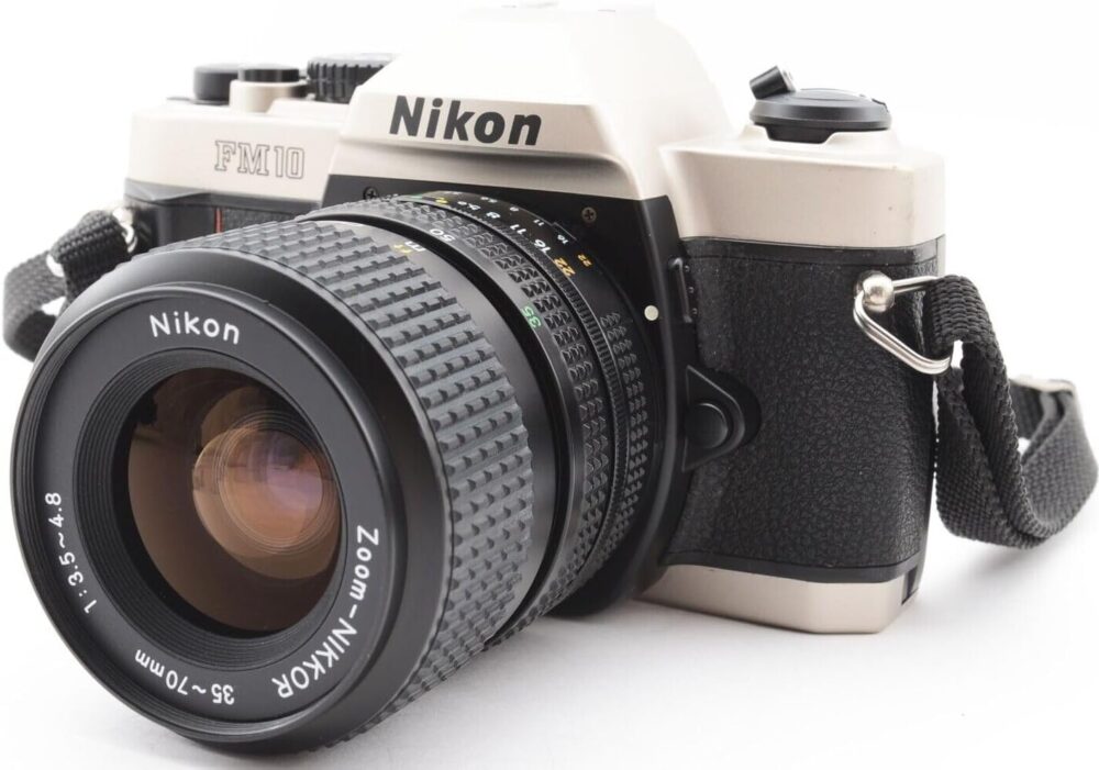 Nikon FM-10 SLR Camera with 35-70mm f/3.5-4.8 Zoom Lens (Renewed) - Image 2